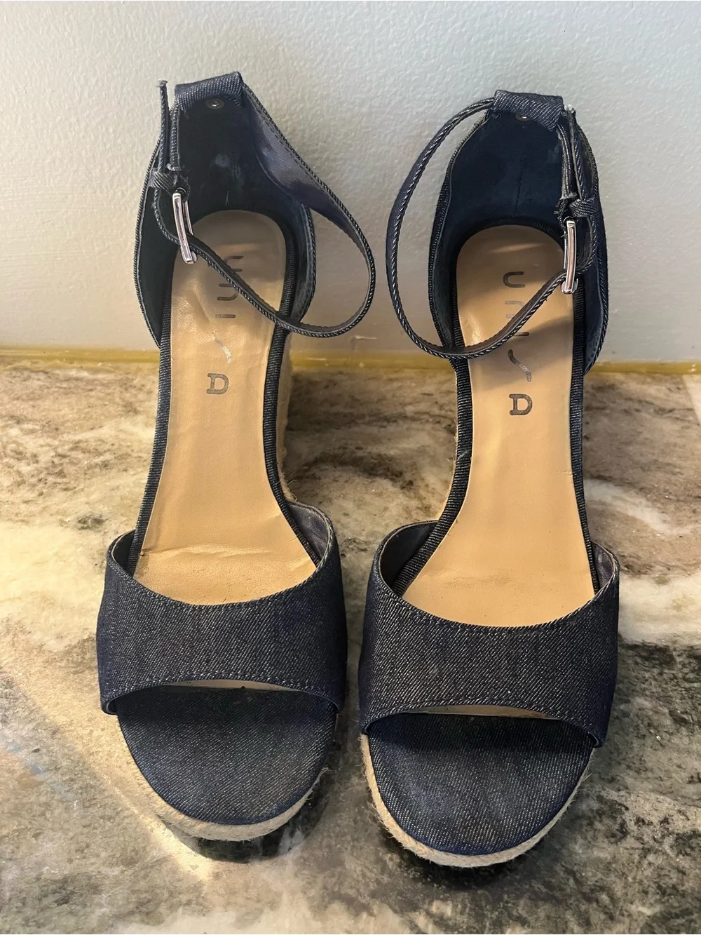 UNISA Blue Denim Espadrilles Med Heel Ankle Strap Size 9 MINT Ankle Strap